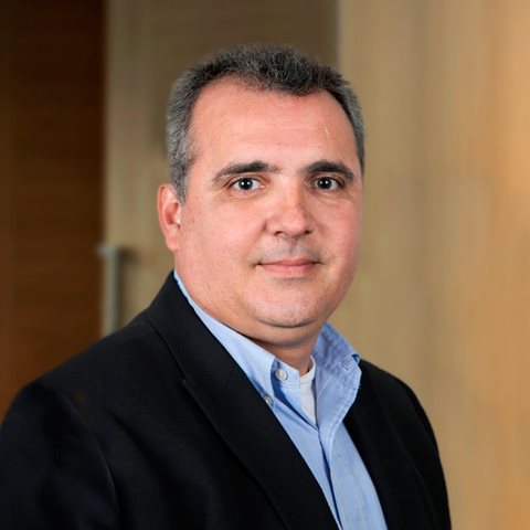 This is a profile image of Henrique Fagundes